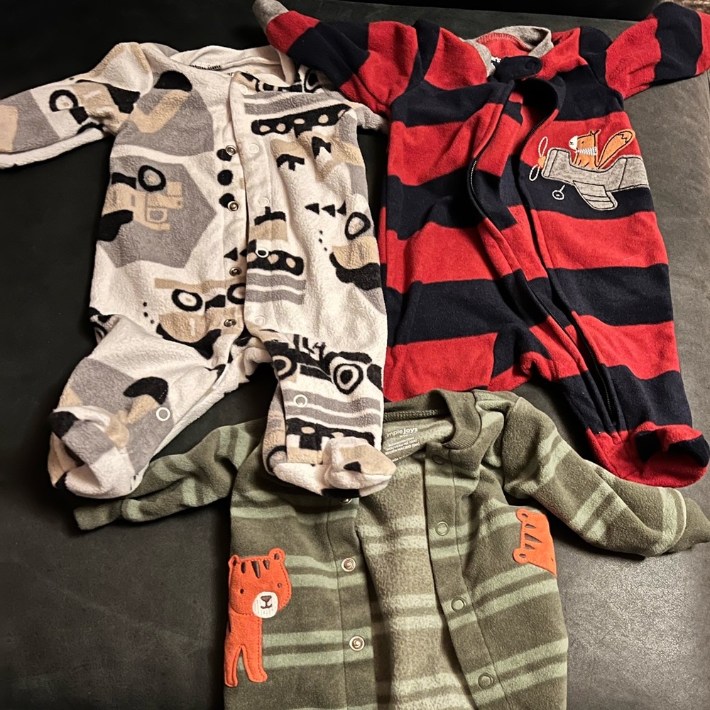 Newborn fleece sleep and play onesies